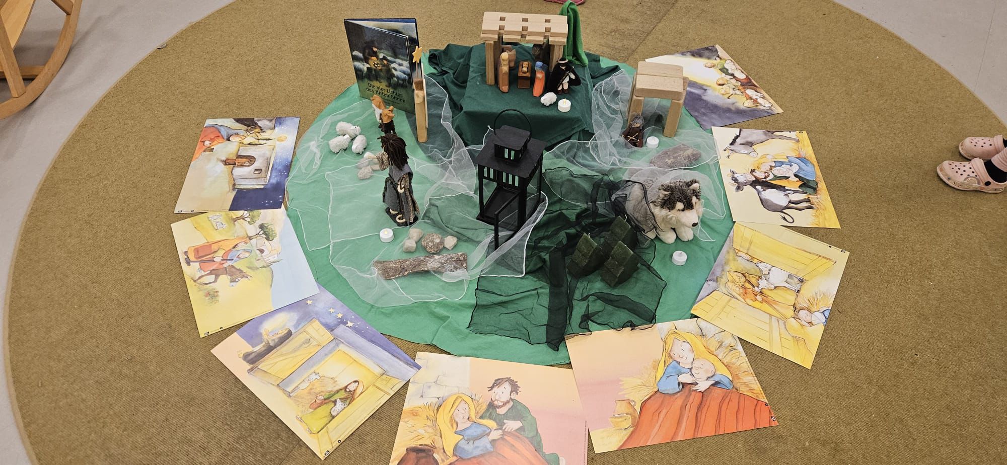 Legearbeit zu den vier Lichtern des Hirten Simon